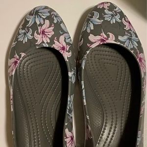Floral Print Crocs